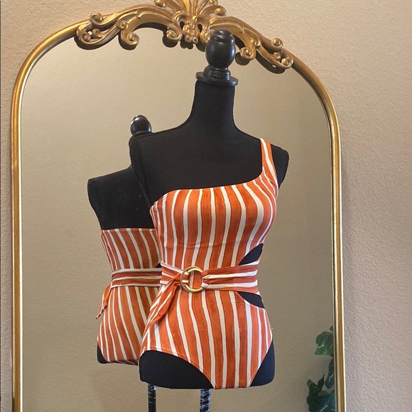 Vince Camuto Swim Papaya One Shoulder Wrap One-Piece Retro Swimsuit Size 6 - Picture 2 of 12